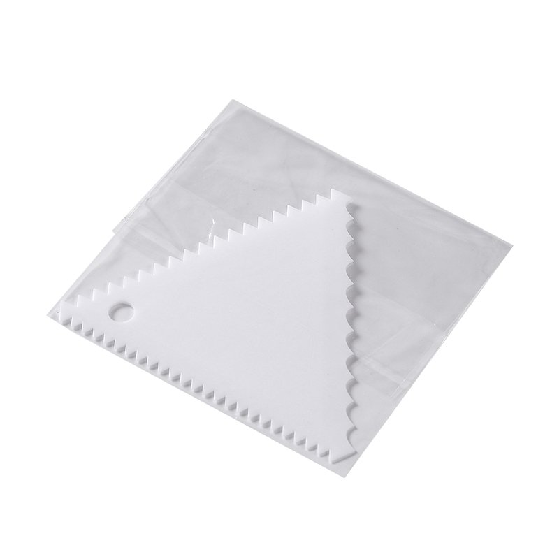 Cake Icing Spatula Plastic Sawtooth Edge Smoother for Cake Decorating